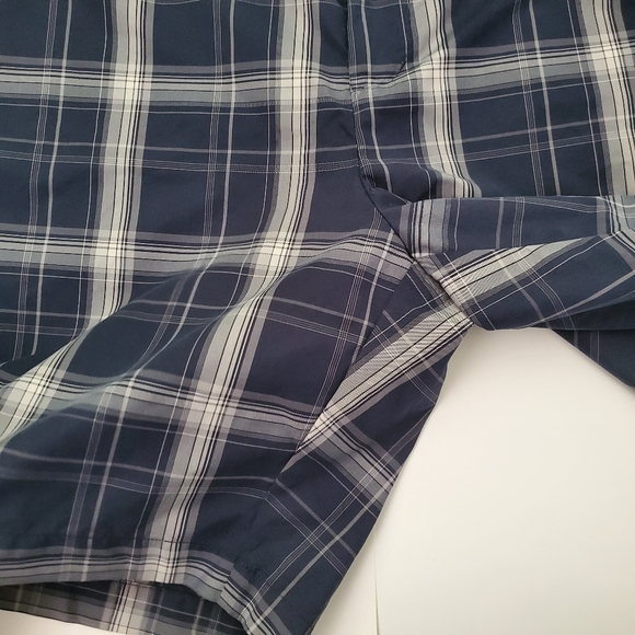 Ben Hogan Performance Navy Plaid Short - Picture 11 of 11